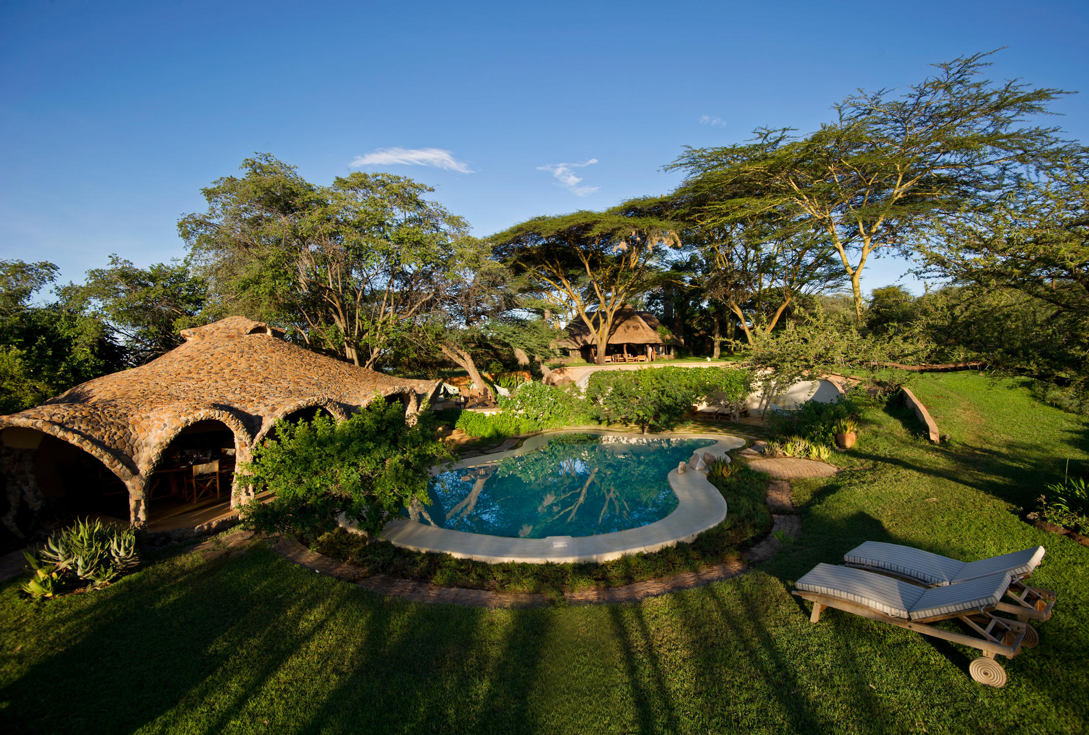 Lewa House thumbnail 6